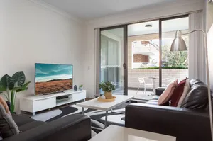 Image of Spacious Two-Bedroom Apartment near Hospital