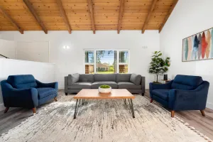 Image of 5 BD Home\/Pool \/Game RM\/King Bed\/High Ceiling