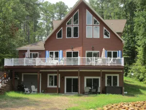 Image of 7500 Sq Ft home with 3 floors- Saturday to Saturday summer rental.