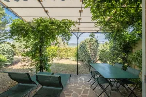 Image of 2-BEDROOM TOWNHOUSE WITH NICE VIEW (N°552)