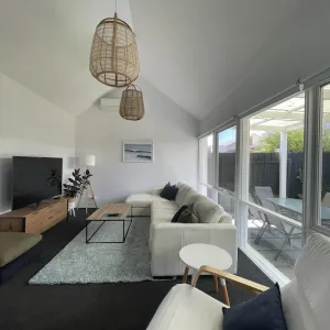 Image of Family & Pet Friendly - Only 1 Block From The Beach & Flying Fox Playground