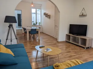 Image of Bright and spacious 2* townhouse <br>3 bedrooms