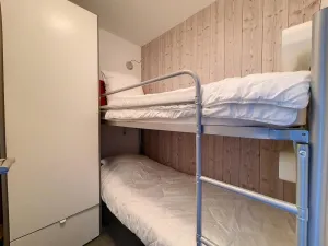 Image of 5th floor, balcony, tv, ski locker, 27m², Les Menuires