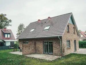 Image of Ferienhaus Regine am See mit Privatstrand - Regine