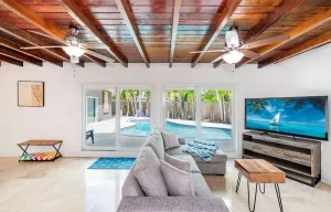 Image of House - Miami pool house, near Miami Int Airport and attractions.