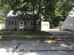 Image of Completely Remodeled Full House 2 Blocks From Lambeau Field