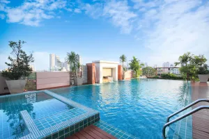Image of D Varee Montara Thonglor 25