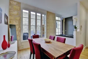Image of Les Halles et Hauteurs by Cocoonr
