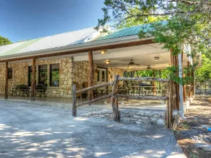 Image of Paloma Linda @ Frio River Vacation Rentals