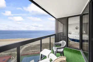 Image of Golden Sands 907