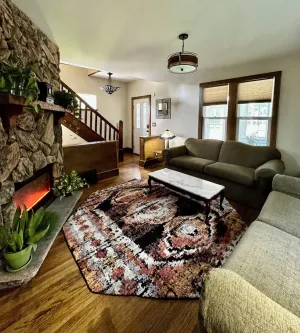 Image of The Getsi: Two blocks from IWU - Discount for extended stays