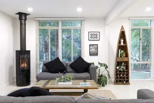 Image of Beautiful Hinterland House-15 mins drive from Noosa beaches! !