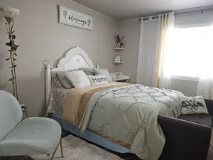 Image of providing spare luxury rooms for rent