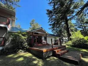 Image of A woodland retreat in Stevenson
