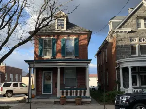 Image of Historic Victorian in the heart of Gettysburg!