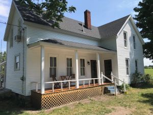 Image of Farmhouse centered in  Petoskey Wine Region