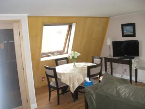 Image of Cozy Apartment Overlooking Mount Washington in Rural Country Setting