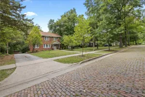 Image of Stunning Freshly Remodeled Historic Home - Downtown Columbia!