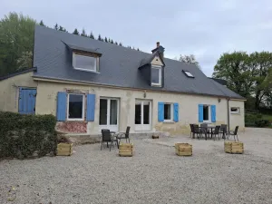 Image of Cottage located in the countryside near the lake and the forest of Sillé le guillaume