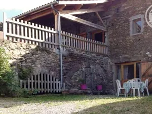 Image of Cozy 2BR Cottage with Patio, Fireplace, and WiFi in Pilat Park