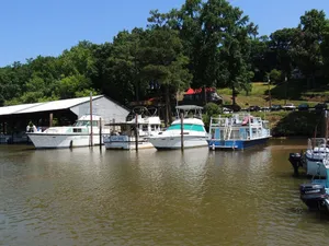 Image of A Cozy And Classic Hatteras 43' Yacht In One Of The Best James River Locations