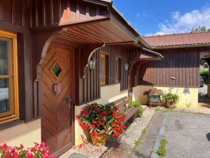 Image of Cosy apartment in villa for 4 people with WIFI, TV, patio, pets allowed and parking