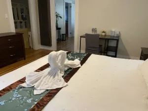 Image of Cozy living, one block from Downtown Burlingame