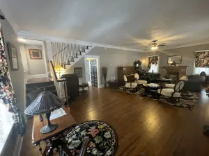 Image of Historic Walnut Street  Huge Home 8 bedrooms 4 bath
