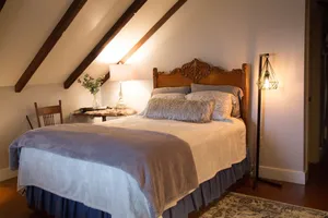 Image of Guest House on Picturesque Farm near Shady Maple Smorgasbord