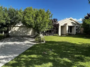 Image of Immaculate 4 bedroom house, great for groups