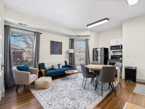 Image of Carriage Manor - Sun Soaked 1BR - Close to CCF