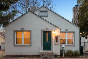 Image of Sage Cottage: Cozy & Serene\/ Sleeps 6 \/ Huge Yard!