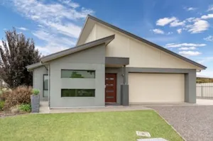 Image of Casa Del Lago, Waterfront spacious living.