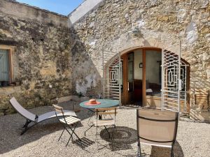 Image of Former mill, Provencal house.