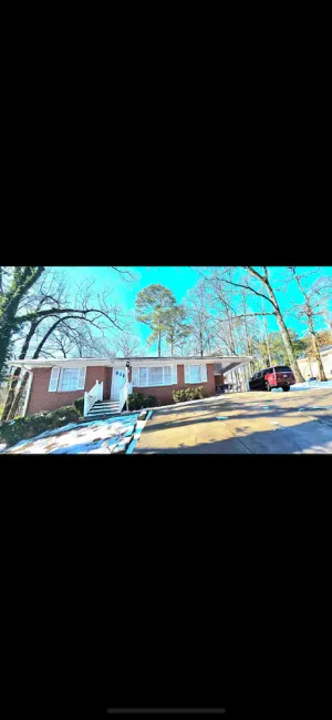 Image of 🔺Unique Space 🔺Awesome-3BR\/\/1.5BT\/\/Fenced\/\/ 5*Clean\/Private\/\/Safe\/WiFi-TV🔺@S-ALT