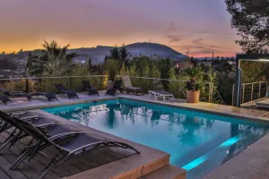 Image of Villa d'exception au Beausset avec piscine chauffée