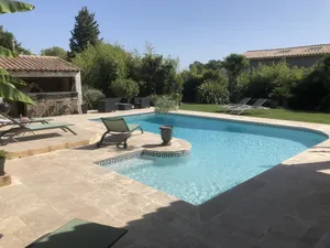 Image of T2 apartment 30 minutes from the beach