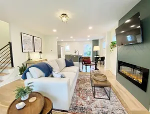 Image of 💫 Cali Style Townhouse - Mins to Everything💫