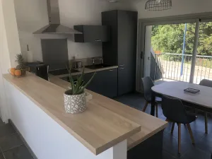 Image of Well-exposed T3 apartment with 2 balconies near the beach