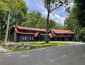 Image of Ski Pine Knob! Ice skating on Walters lake! Indoor fireplace! WiFi! Pool Table!