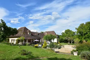 Image of Luxurious Mansion in Aquitaine with Swimming Pool