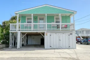 Image of Playing Hooky! Oceanside Guest Suite - Steps to the beach