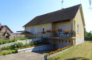 Image of Gîte familial en Sologne : jardin, équipements enfants, vélos, proche Châteaux de la Loire - FR-1-491-348