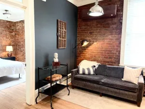 Image of Tin W Suite-Remedies Inn, downtown historic