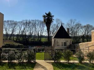 Image of Gîte rénové au bord de la Sarthe, calme et parking privé - FR-1-410-460