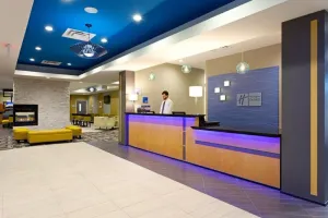 Image of Holiday Inn Express and Suites Batavia by IHG