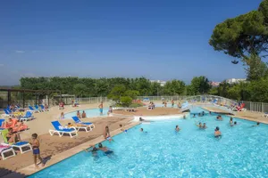 Image of T3 golf and lake view, in a 4* residence 400m from the beach