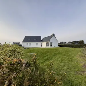 Image of Contemporary villa in a green setting, close to the beach