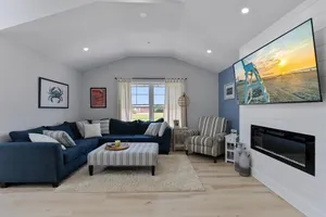 Image of 306 W Youngs Ave, Unit F