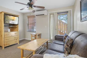 Image of Outpost: Town Square Lodge 3 - Close to Town Square